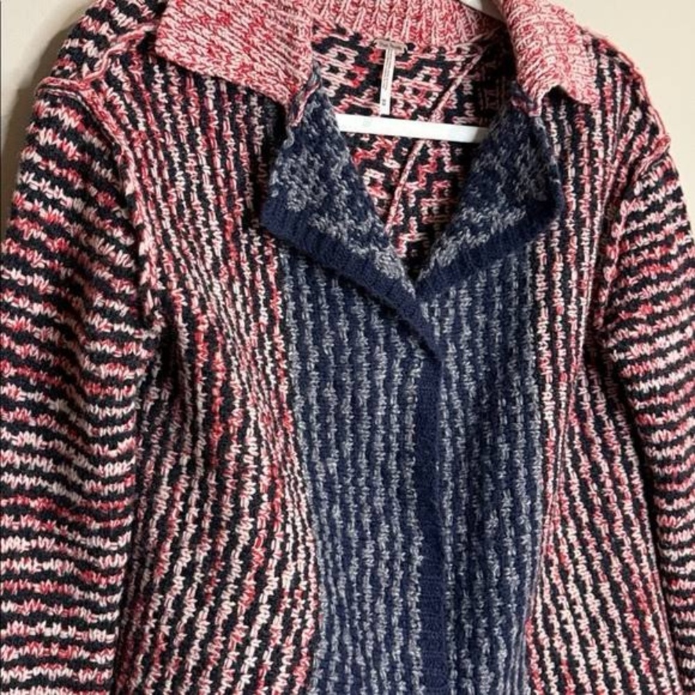 FREE PEOPLE Women’s split back cardigan sweater - Picture 12 of 16
